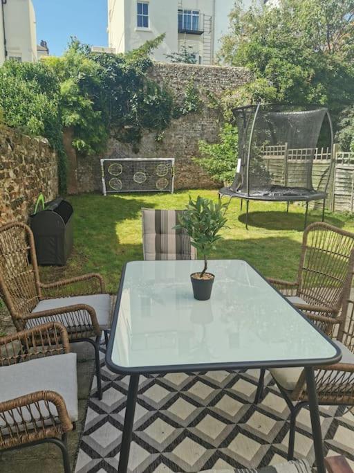 Victorian Flat Close To Station With Large Garden Appartement Hove Buitenkant foto