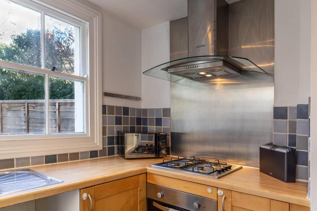 Victorian Flat Close To Station With Large Garden Appartement Hove Buitenkant foto